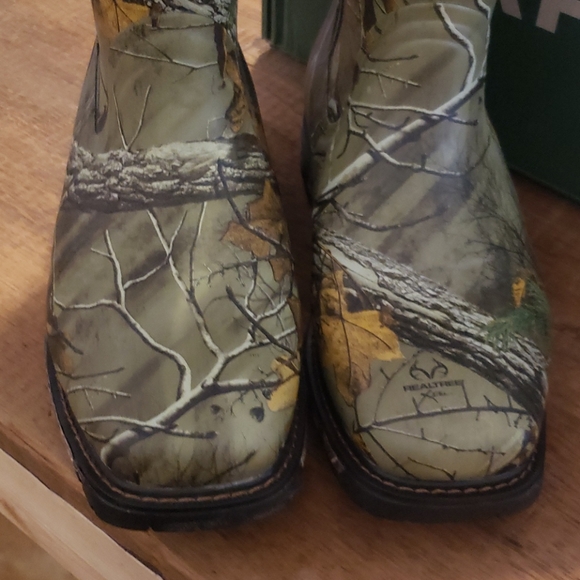 Waterproof insulated buckaroo boot square toe - Picture 3 of 6